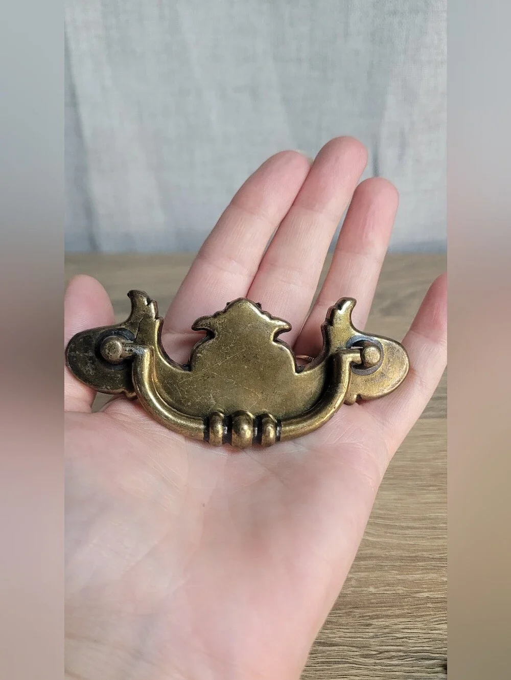 Antique Brass Drawer Pulls - Set of 4